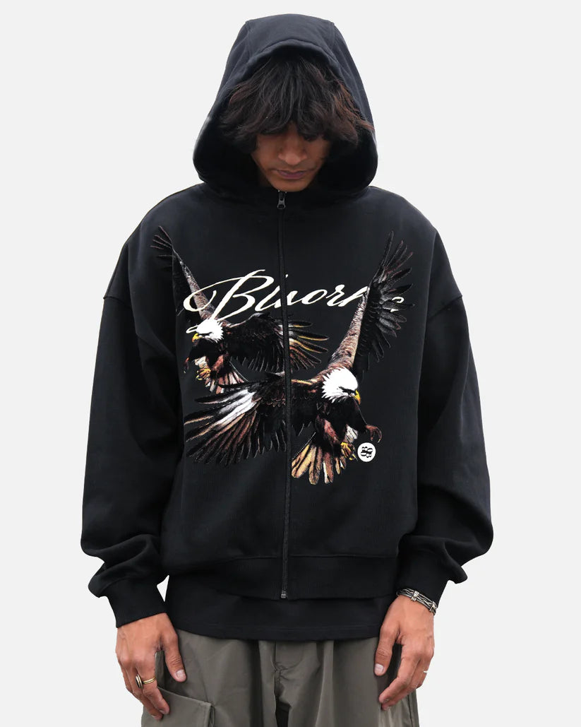 SUSTAINABLE PACKAGING