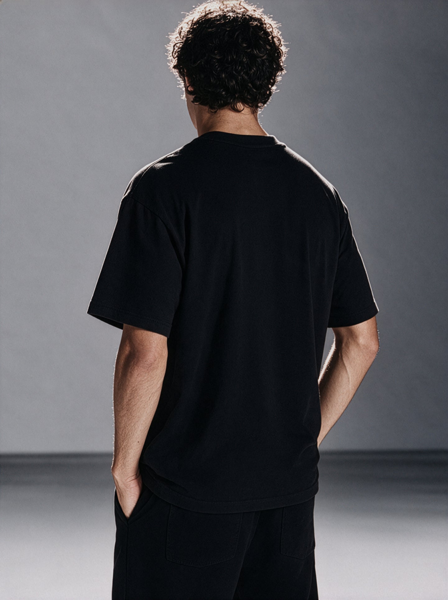 THE VIPER PLATE TEE